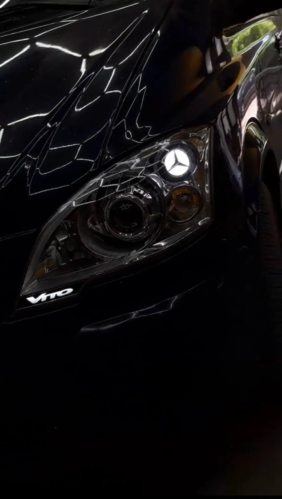 Фара Mercedes Vito після ремонту корпуса